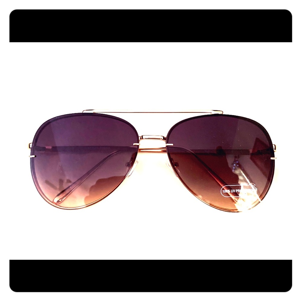 Women’s aviator sunglasses